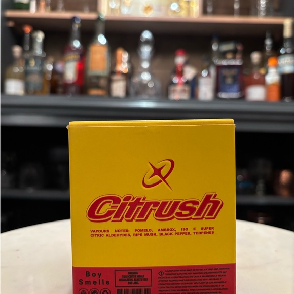 Boy Smells Citrush Scented Candle - Picture 3 of 3